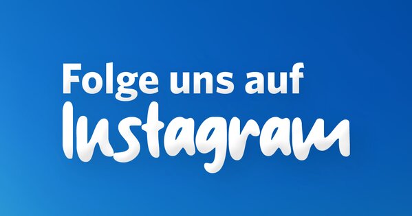 Ein blauer Hintergrund mit der Aufschrift "Folge uns auf Instagram"